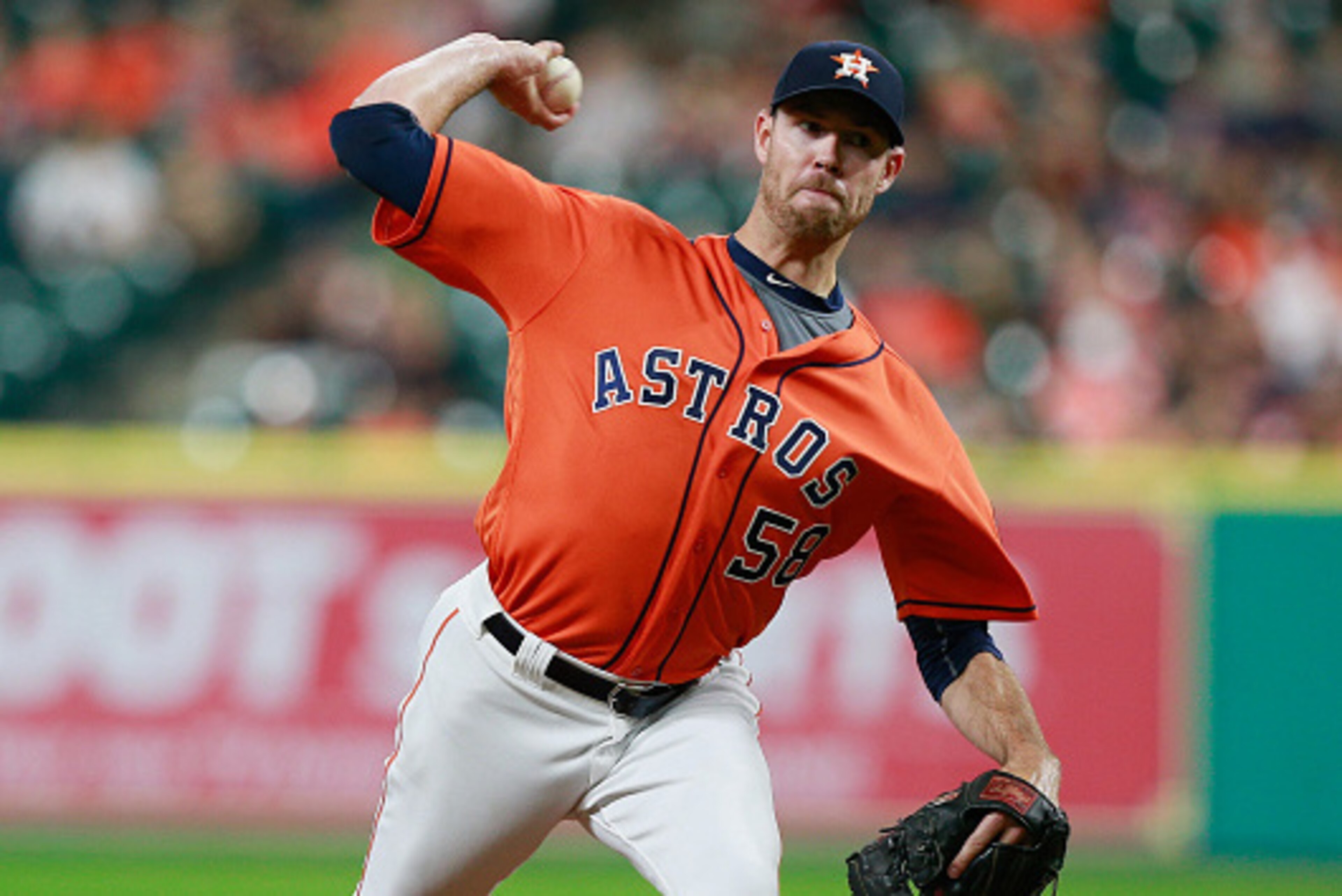 HOUSTON, TX - SEPTEMBER 23:  Doug Fister #58 of the Houston Astros pitches in the first inning against the Los Angeles Angels of Anaheim at Minute Maid Park on September 23, 2016 in Houston, Texas.  (Photo by Bob Levey/Getty Images)