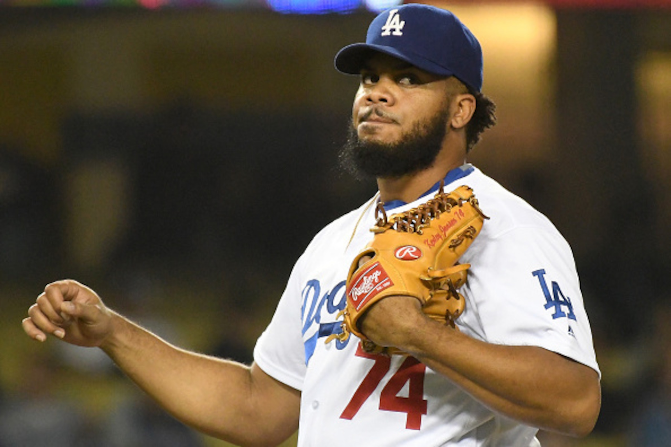 LOS ANGELES, CA - SEPTEMBER 06:  Kenley Jansen #74 of the Los Angeles Dodgers in the ninth inning as he earns a save against the Arizona Diamondbacks at Dodger Stadium on September 6, 2016 in Los Angeles, California. (Photo by Jayne Kamin-Oncea/Getty Imag