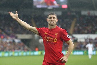 SWANSEA, WALES - OCTOBER 01:  James Milner of Liverpool celebrates scoring his sides second goal during the Premier League match between Swansea City and Liverpool at Liberty Stadium on October 1, 2016 in Swansea, Wales.  (Photo by Julian Finney/Getty Ima