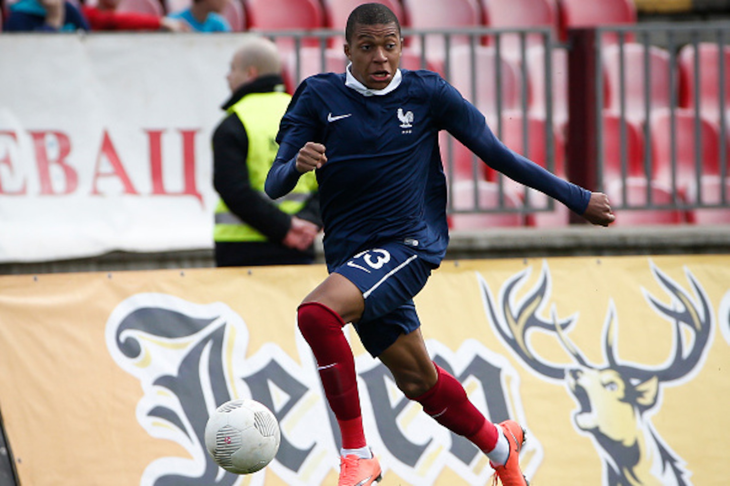 KRAGUJEVAC, SERBIA - MARCH 29: Kylian Mbappe of France in action during the UEFA European U19 Championship Elite Round Group 7 match between Serbia and France at Stadium Cika Daca on March 29, 2016 in Kragujevac, Serbia. (Photo by Srdjan Stevanovic/Getty 
