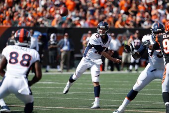 CINCINNATI, OH - SEPTEMBER 25: Trevor Siemian #13 of the Denver Broncos passes against the Cincinnati Bengals during the game at Paul Brown Stadium on September 25, 2016 in Cincinnati, Ohio. The Broncos defeated the Bengals 29-17. (Photo by Joe Robbins/Ge