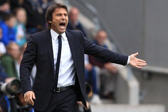 Chelsea's Italian head coach Antonio Conte gestures on the touchline during the English Premier League football match between Hull City and Chelsea at the KCOM Stadium in Kingston upon Hull, north east England on October 1, 2016.
Chelsea won the game 2-0.