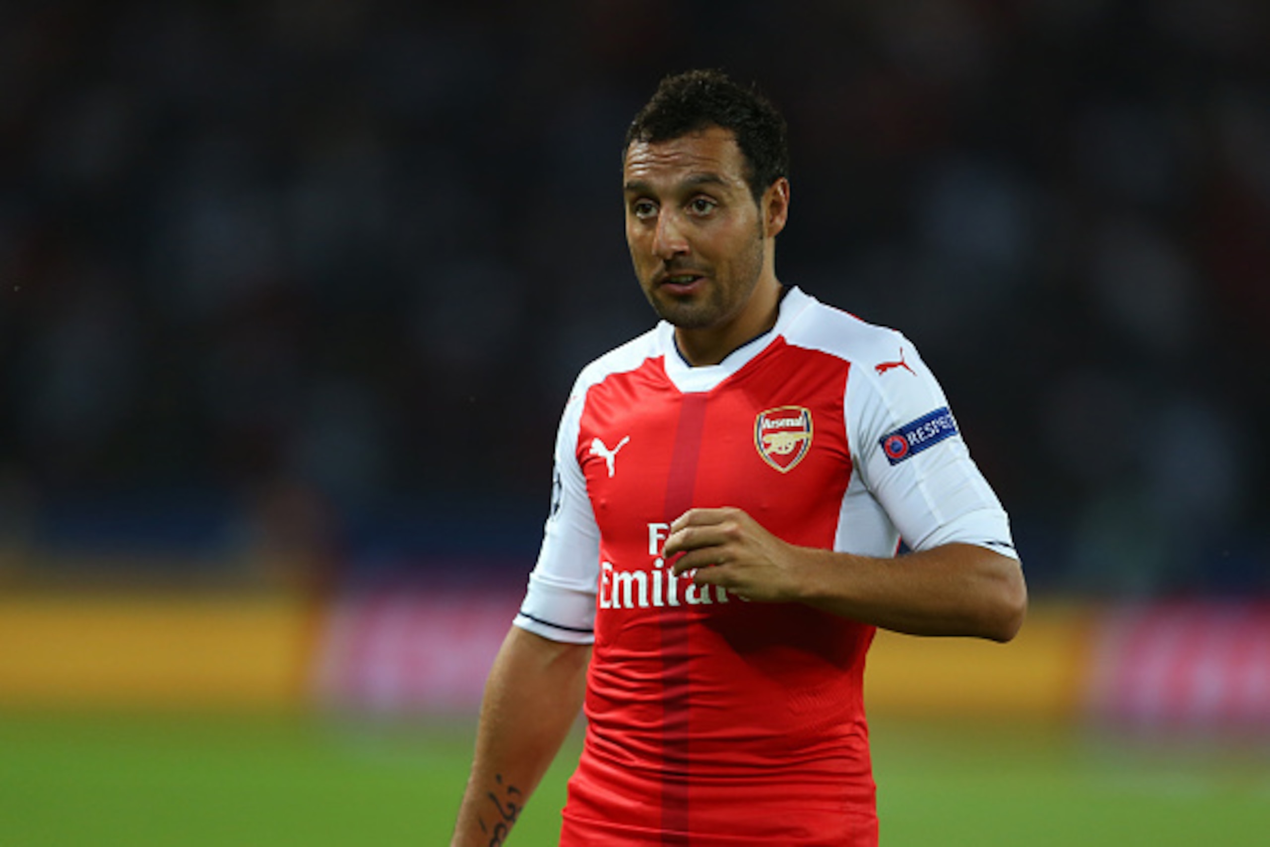 PARIS, FRANCE - SEPTEMBER 13: Santi Cazorla of Arsenal during the UEFA Champions League match between Paris Saint-Germain and Arsenal at Parc des Princes on September 13, 2016 in Paris, . (Photo by Catherine Ivill - AMA/Getty Images) PARIS, FRANCE - SEPTEMBER 13: Santi Cazorla of Arsenal during the UEFA Champions League match between Paris Saint-Germain and Arsenal at Parc des Princes on September 13, 2016 in Paris, . (Photo by Catherine Ivill - AMA/Getty Images)