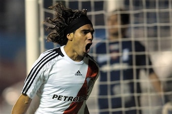 Falcao in action for River Plate