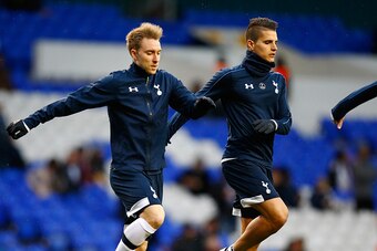 LONDON, ENGLAND - APRIL 25:  (L-R) Christian Eriksen and Erik Lamela of Tottenham Hotspur warm up prior to kickoff  during the Barclays Premier League match between Tottenham Hotspur and West Bromwich Albion at White Hart Lane on April 25, 2016 in London,