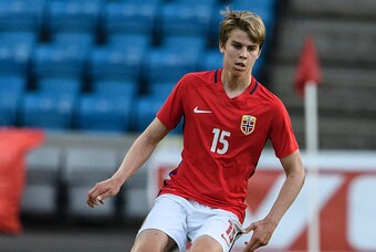 OSLO, NORWAY - JUNE 01: Martin Samuelsen of Norway  during Friendly match between Norway and Iceland at Ullevaal Stadion on June 1, 2016 in Oslo, Norway. (Photo by Trond Tandberg/Getty Images)