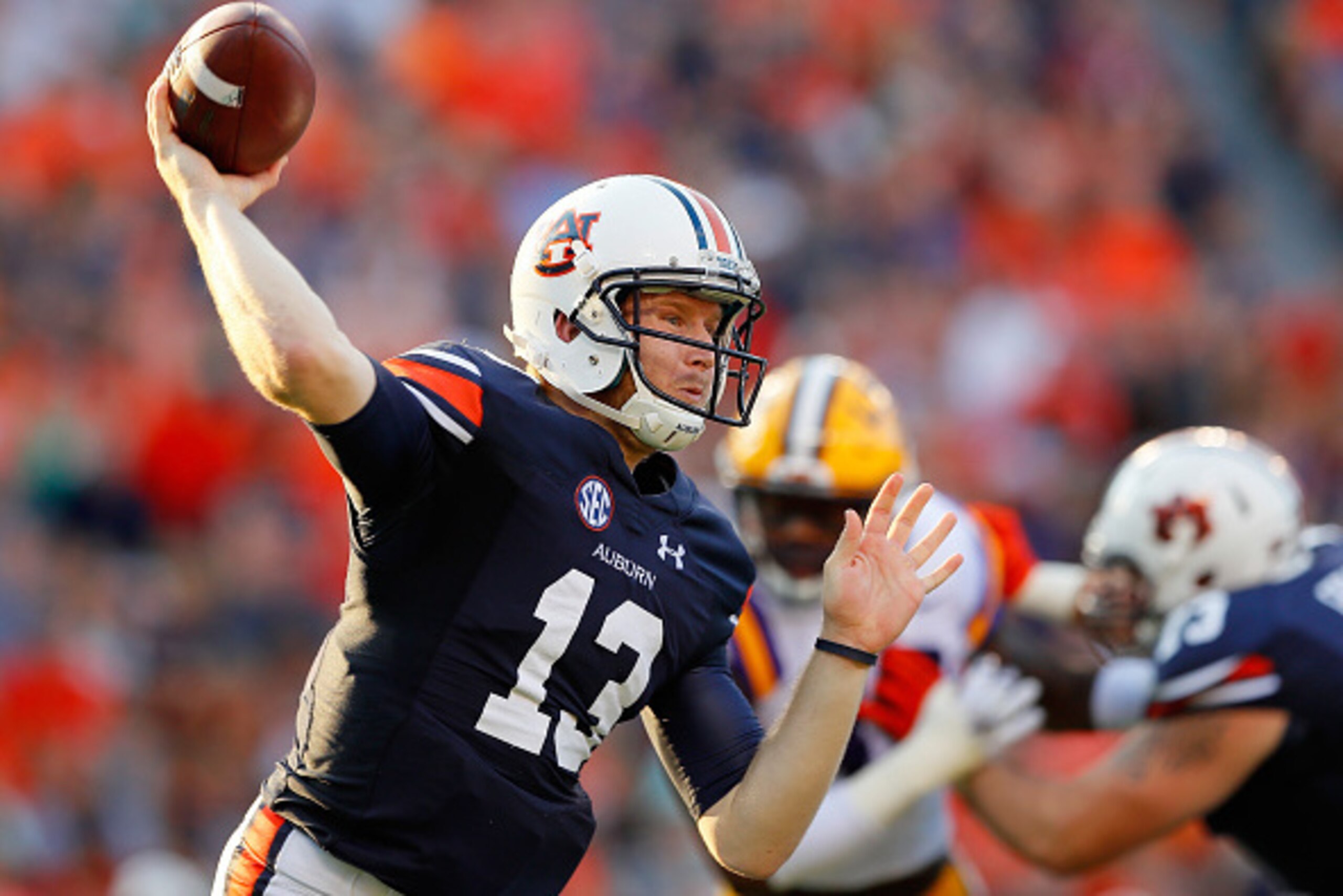 AUBURN, AL - SEPTEMBER 24:  Sean White #13 of the Auburn Tigers looks to pass against the LSU Tigers at Jordan-Hare Stadium on September 24, 2016 in Auburn, Alabama.  (Photo by Kevin C. Cox/Getty Images)