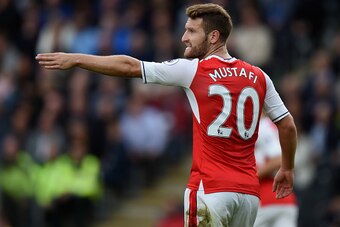 HULL, ENGLAND - SEPTEMBER 17:  Shkodran Mustafi of Arsenal during the Premier League match between Hull City and Arsenal at KCOM Stadium on September 17, 2016 in Hull, England.  (Photo by Tony Marshall/Getty Images)