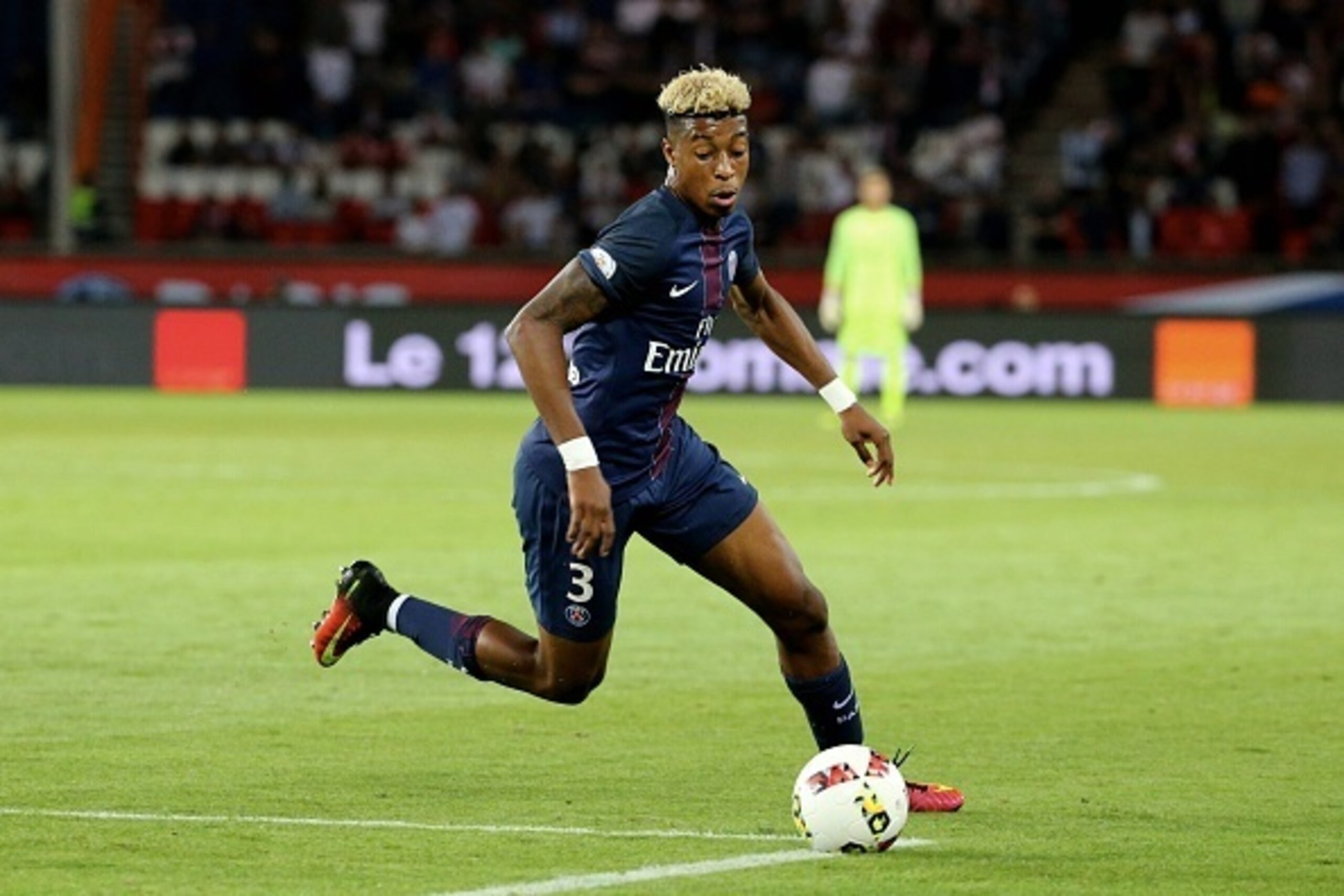PARIS, FRANCE - SEPTEMBER 09:  Presnel Kimpembe of Paris Saint-Germain in action during the French Ligue 1 match between Paris Saint-Germain and AS Saint-Etienne at Parc des Princes on September 9, 2016 in Paris, France.  (Photo by Xavier Laine/Getty Imag