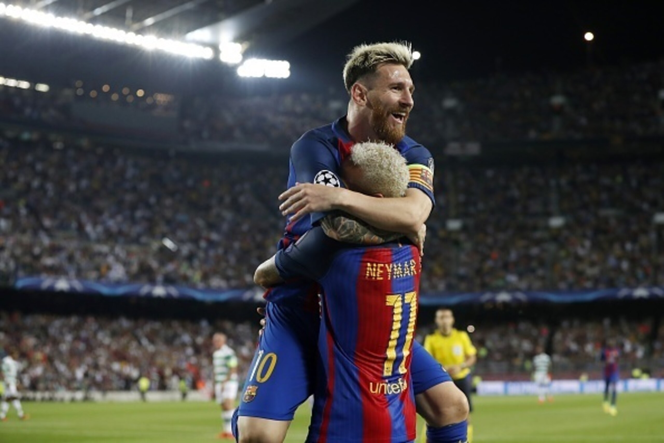 (L-R) Lionel Messi of FC Barcelona, Neymar of FC Barcelona during the UEFA Champions League group C match between FC Barcelona and Celtic on September 13, 2016 at the Camp Nou stadium in Barcelona, Spain.(Photo by VI Images via Getty Images) (L-R) Lionel Messi of FC Barcelona, Neymar of FC Barcelona during the UEFA Champions League group C match between FC Barcelona and Celtic on September 13, 2016 at the Camp Nou stadium in Barcelona, Spain.(Photo by VI Images via Getty Images)