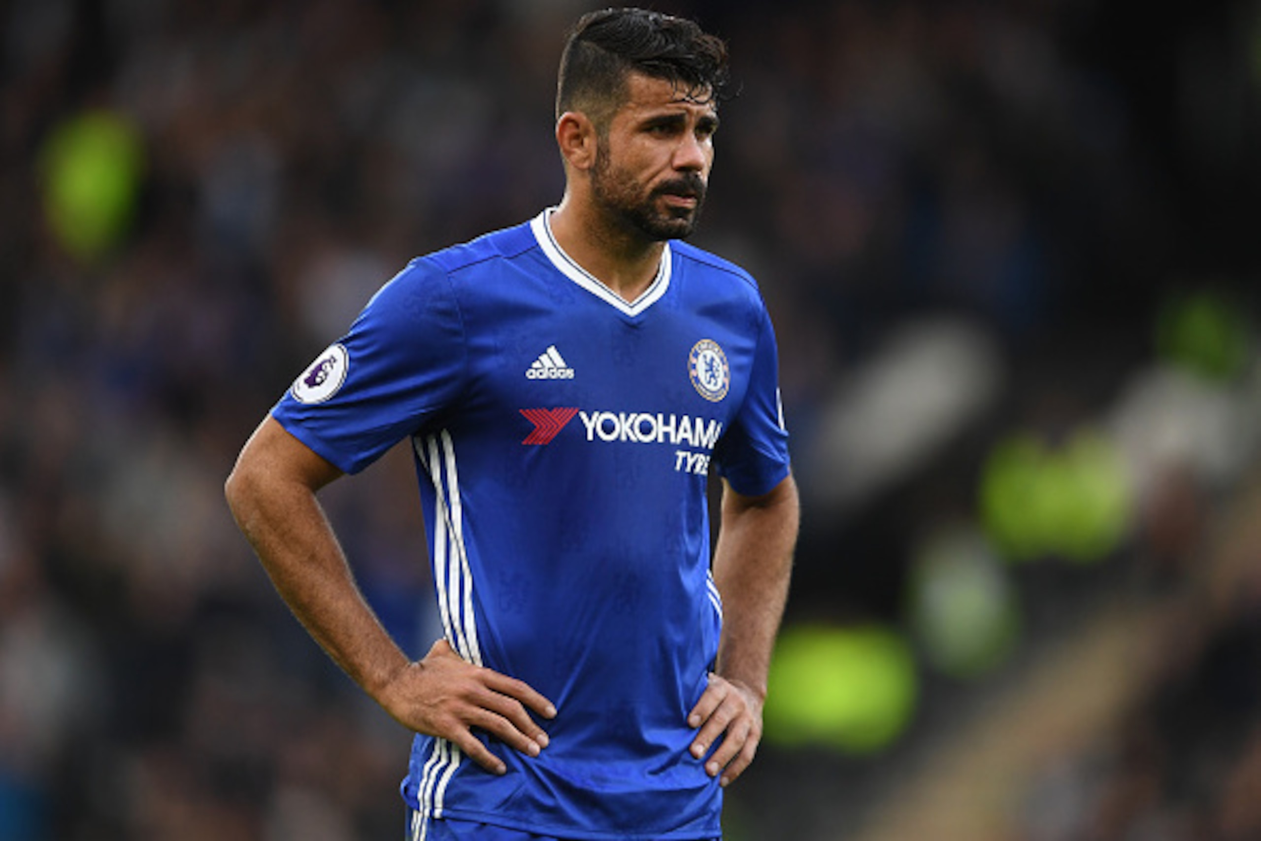 HULL, ENGLAND - OCTOBER 01: Diego Costa of Chelsea looks on during the Premier League match between Hull City and Chelsea at KCOM Stadium on October 1, 2016 in Hull, England.  (Photo by Laurence Griffiths/Getty Images)