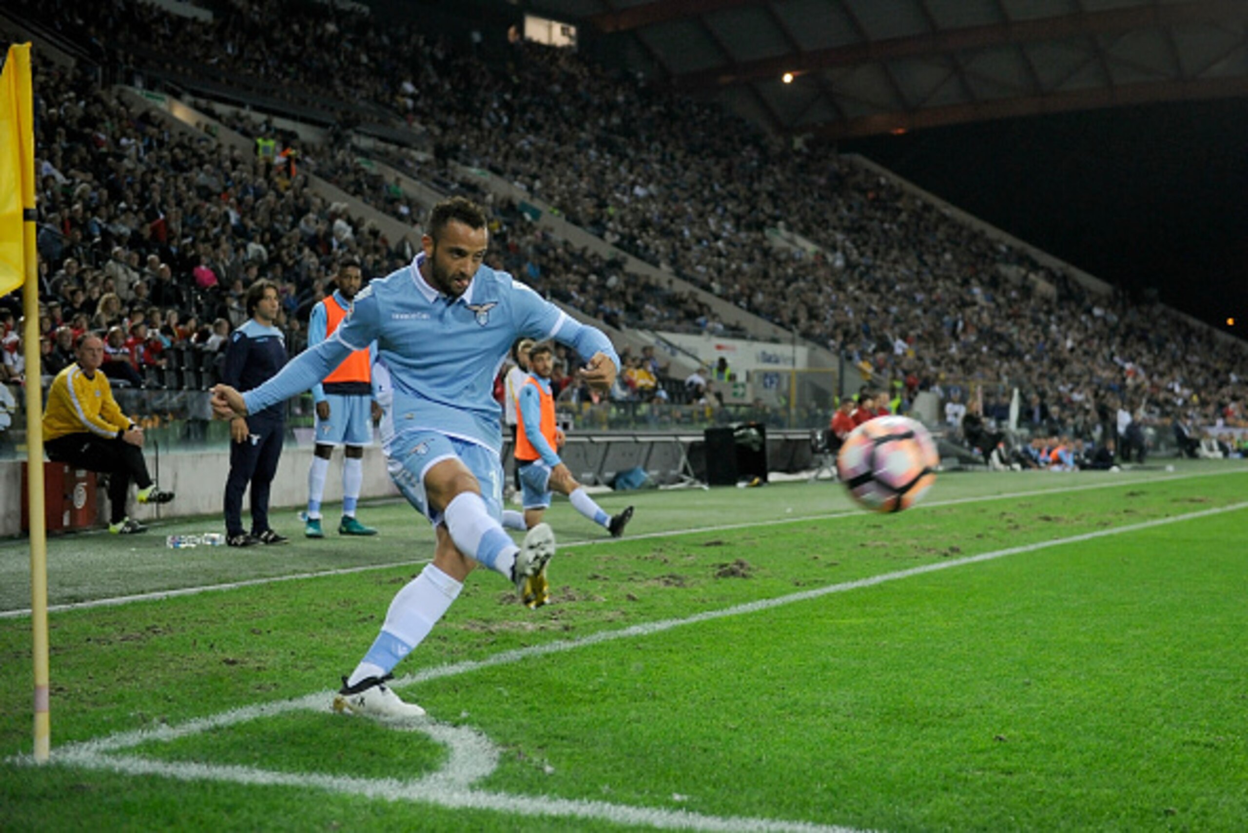 UDINE - OCTOBER 01: Felipe Anderson of SS Lazio in action during the Serie A match between Udinese Calcio and SS Lazio at Stadio Friuli on October 1, 2016 in Udine, Italy. (Photo by Getty Images/Getty Images)