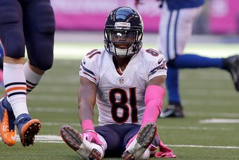 INDIANAPOLIS, IN - OCTOBER 09: Cameron Meredith #81 of the Chicago Bears reacts after fumbling the ball during the fourth quarter of the game against the Indianapolis Colts at Lucas Oil Stadium on October 9, 2016 in Indianapolis, Indiana. (Photo by Andy L