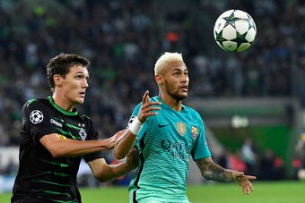 Andreas Christensen vies with Neymar for the ball.