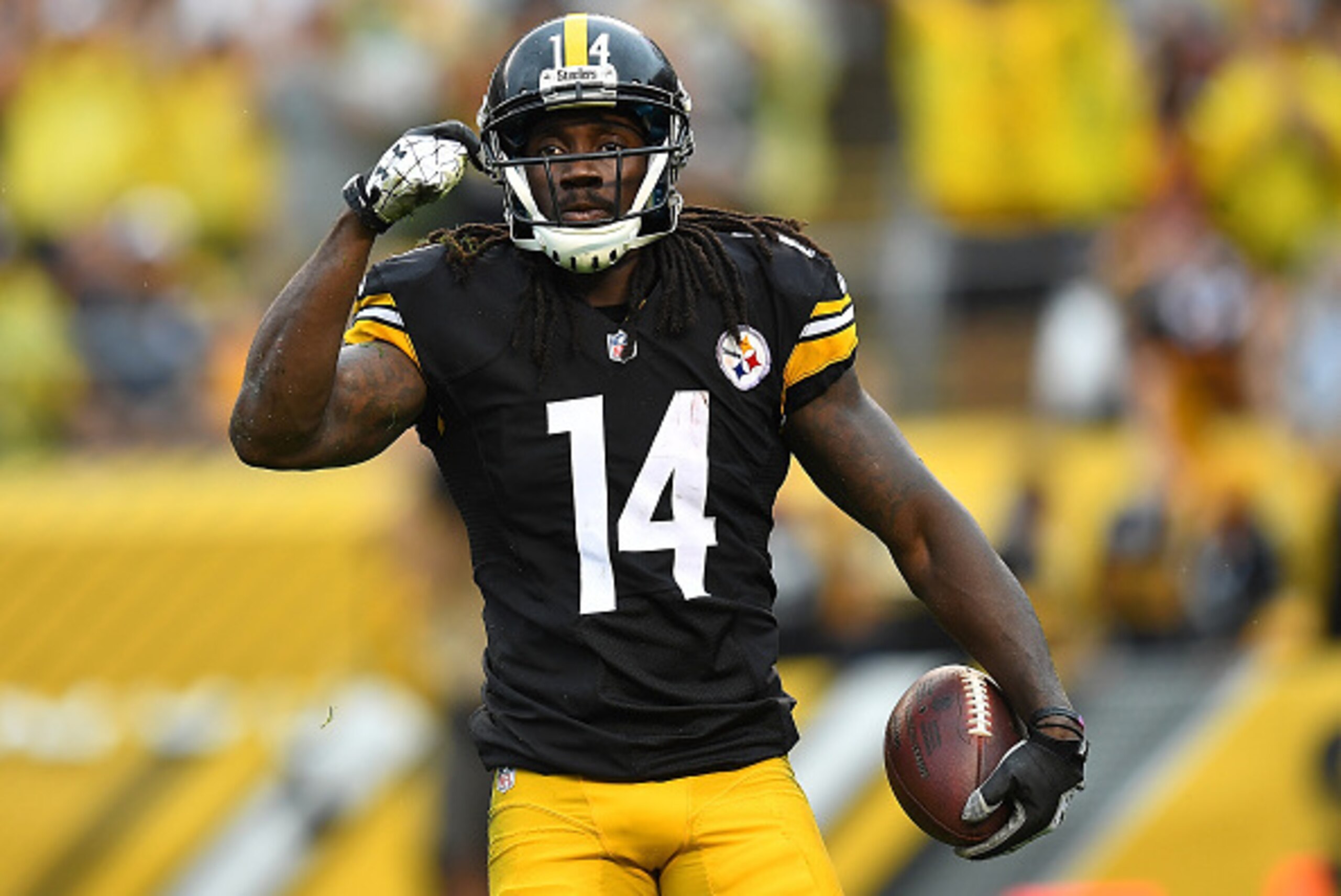 PITTSBURGH, PA - SEPTEMBER 18:  Sammie Coates #14 of the Pittsburgh Steelers in action during the game against the Cincinnati Bengals at Heinz Field on September 18, 2016 in Pittsburgh, Pennsylvania. (Photo by Joe Sargent/Getty Images) *** Local Caption *