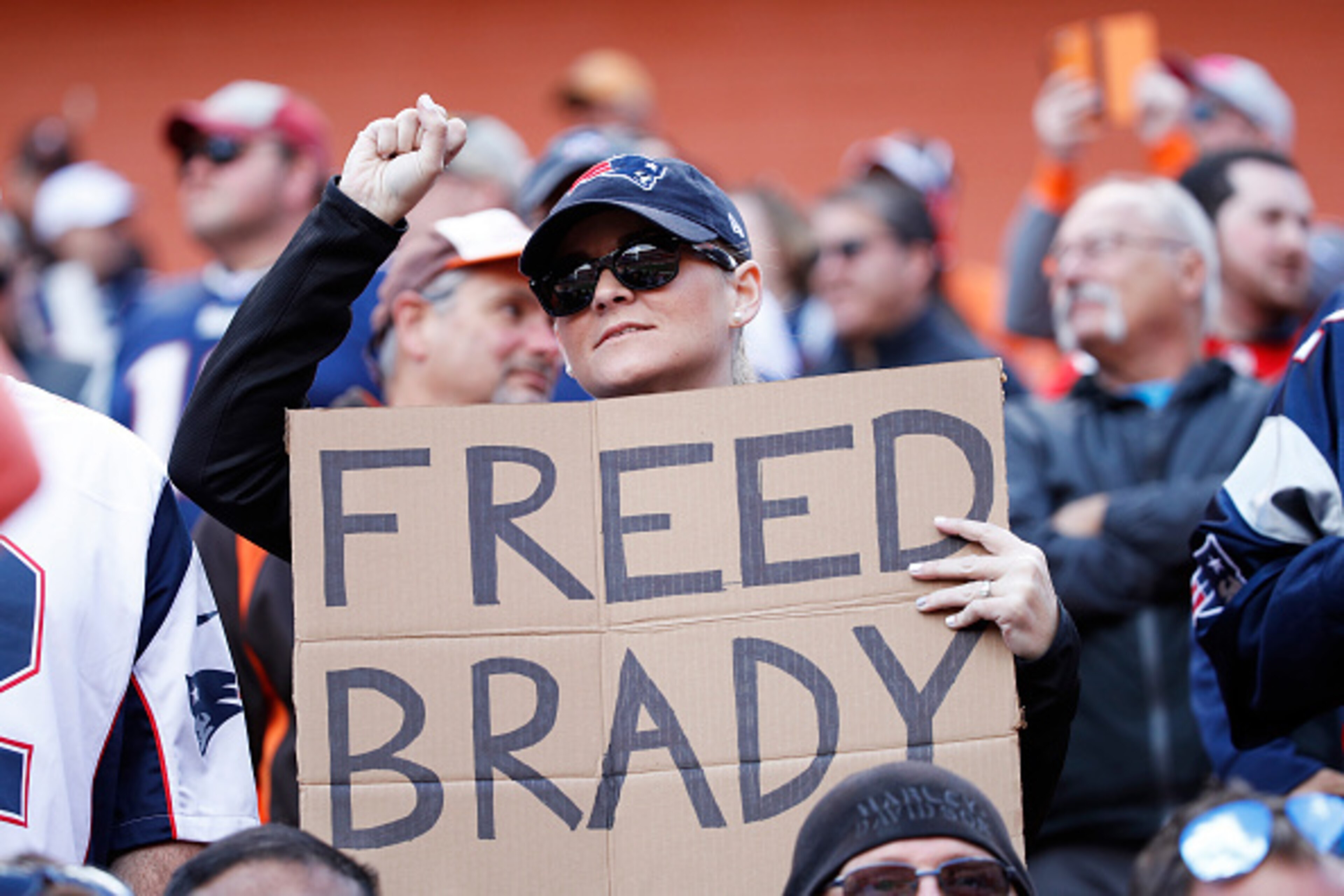 CLEVELAND, OH - OCTOBER 09: Fans of Tom Brady #12 of the New England Patriots show support during the game against the Cleveland Browns at FirstEnergy Stadium on October 9, 2016 in Cleveland, Ohio. The Patriots defeated the Browns 33-13. (Photo by Joe Rob CLEVELAND, OH - OCTOBER 09: Fans of Tom Brady #12 of the New England Patriots show support during the game against the Cleveland Browns at FirstEnergy Stadium on October 9, 2016 in Cleveland, Ohio. The Patriots defeated the Browns 33-13. (Photo by Joe Rob