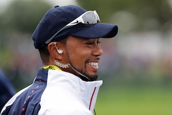 CHASKA, MN - SEPTEMBER 28: Vice-captain Tiger Woods of the United States looks on during practice prior to the 2016 Ryder Cup at Hazeltine National Golf Club on September 28, 2016 in Chaska, Minnesota.  (Photo by Streeter Lecka/Getty Images)
