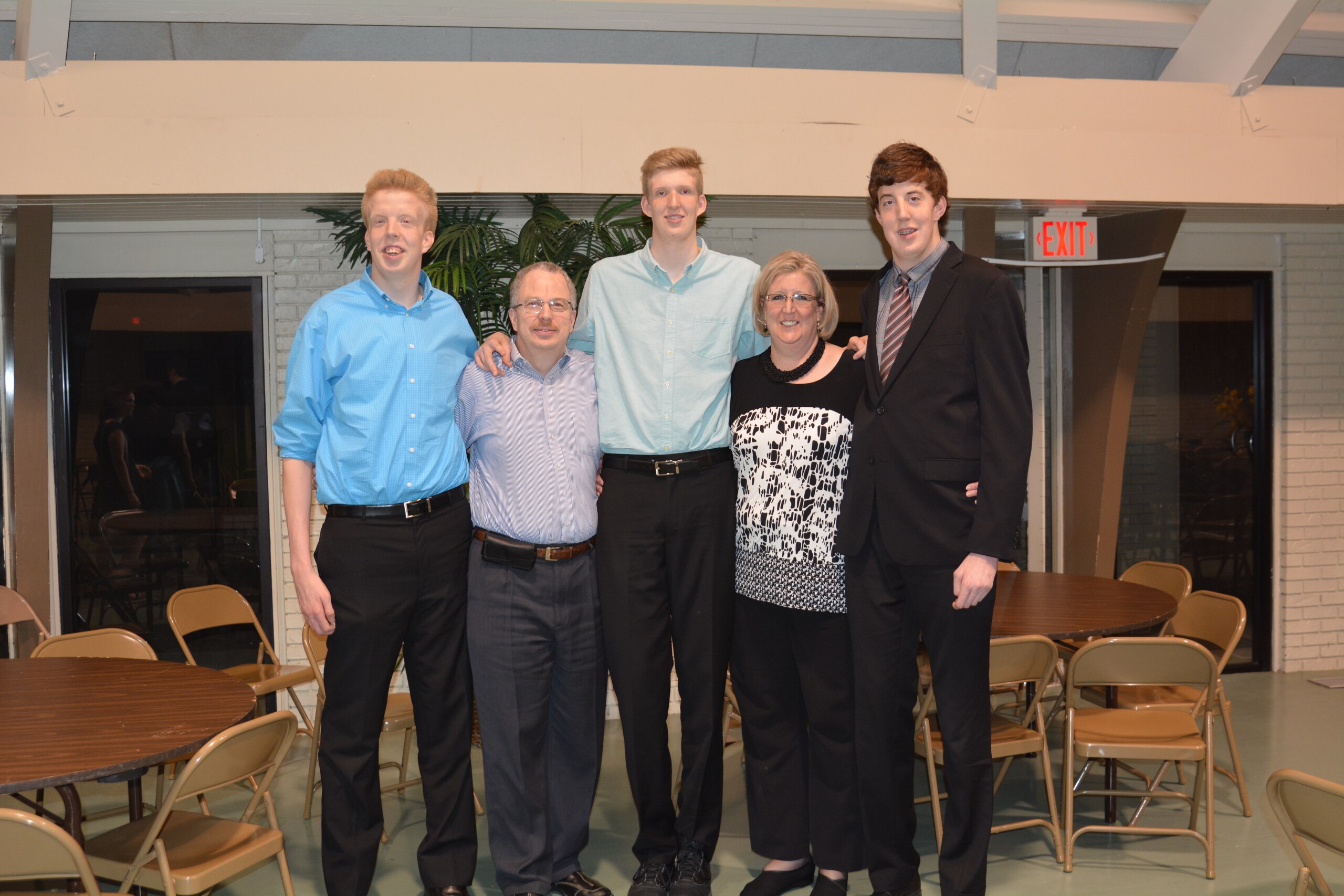 The whole Vanover family.