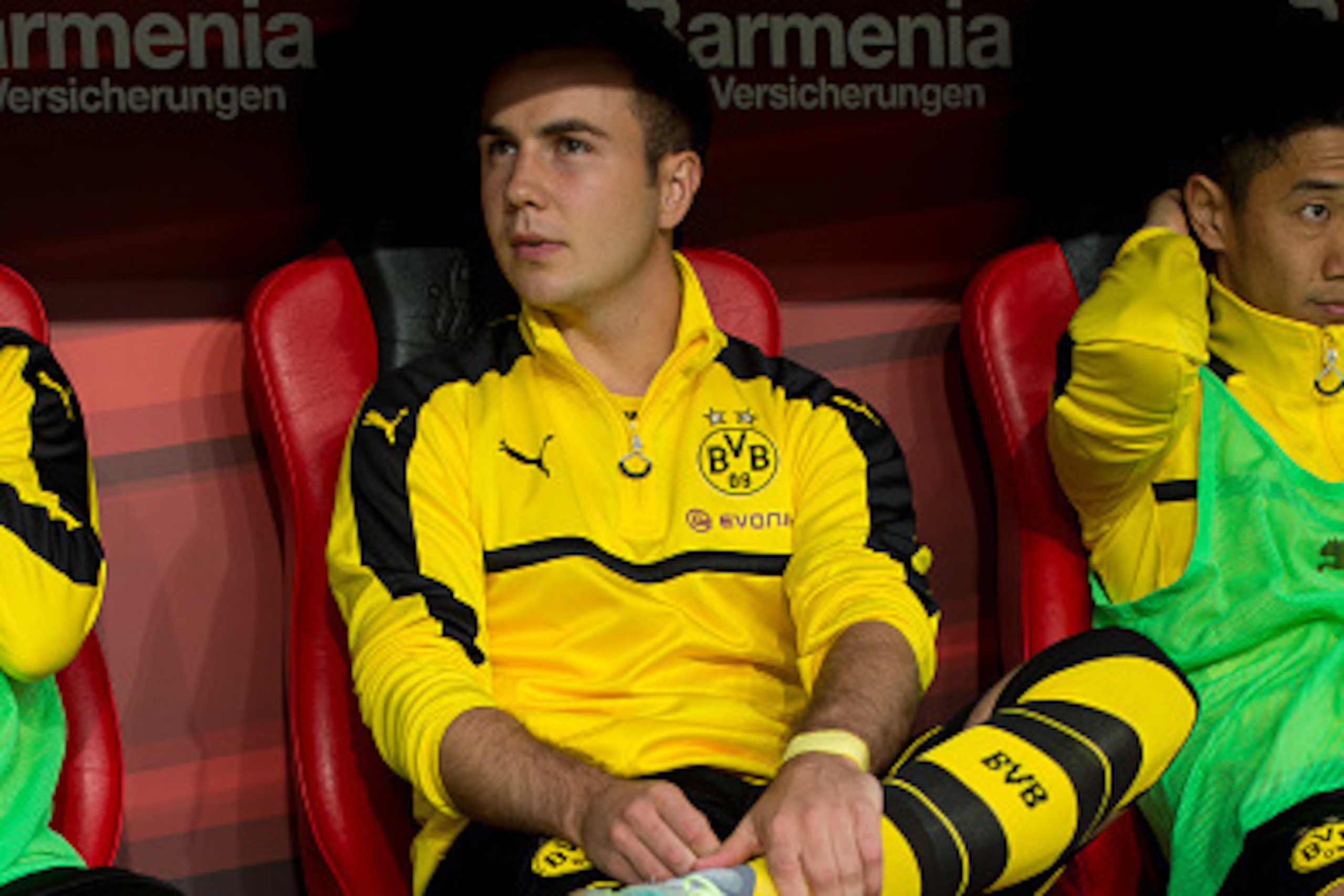Leverkusen, Germany 01.10.2016, 1.Bundesliga 6. Spieltag, Bayer 04 Leverkusen - BV Borussia Dortmund, Mario Goetze (BVB) auf der bank   (Photo by TF-Images/Getty Images)