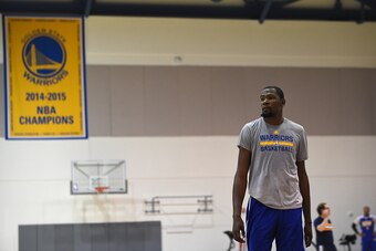 OAKLAND, CA - OCTOBER 08:  Kevin Durant #35 of the Golden State Warriors during practice on October 8, 2016 at the Warriors Practice Facility in Oakland, California.  NOTE TO USER: User expressly acknowledges and agrees that, by downloading and/or using t