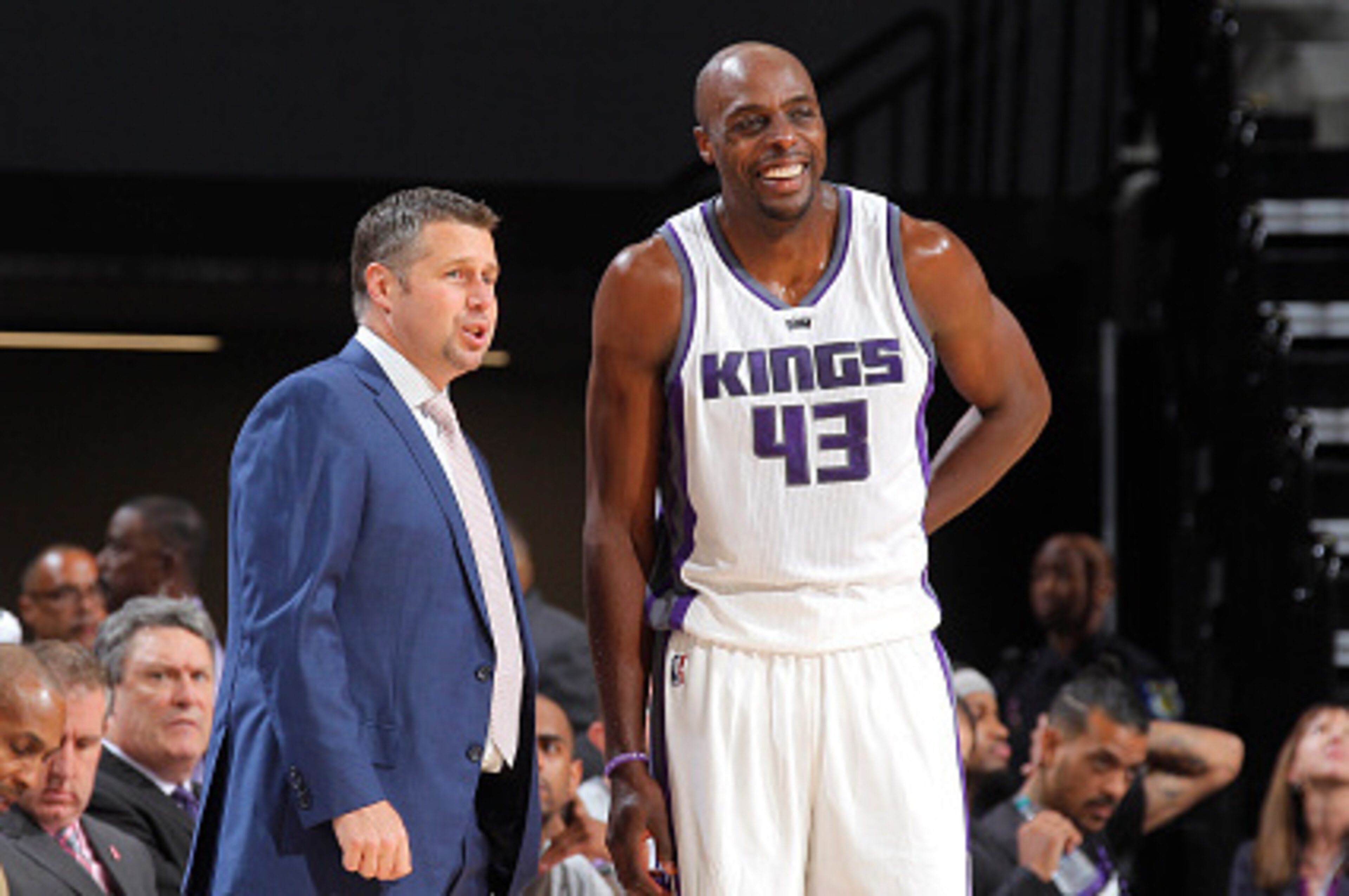 SACRAMENTO, CA - OCTOBER 10: Head coach Dave Joerger of the Sacramento Kings coaches Anthony Tolliver #43 against Maccabi Haifa on October 10, 2016 at Golden 1 Center in Sacramento, California. NOTE TO USER: User expressly acknowledges and agrees that, by