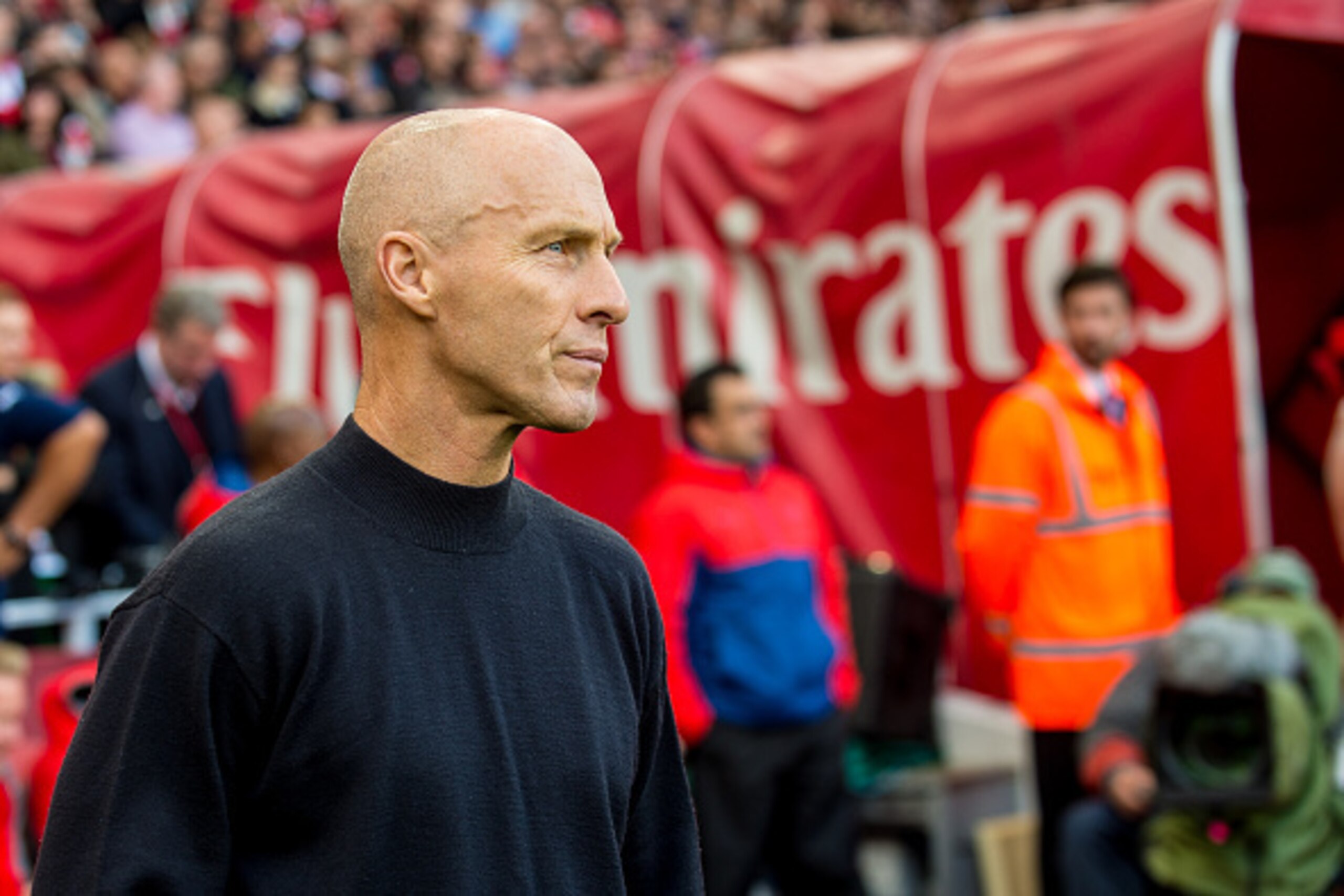 LONDON, ENGLAND - OCTOBER 15: Bob Bradley, Manager of Swansea City  looks on prior to the Premier League match between Arsenal and Swansea City at Emirates Stadium on October 15, 2016 in London, England. (Photo by Athena Pictures/Getty Images)