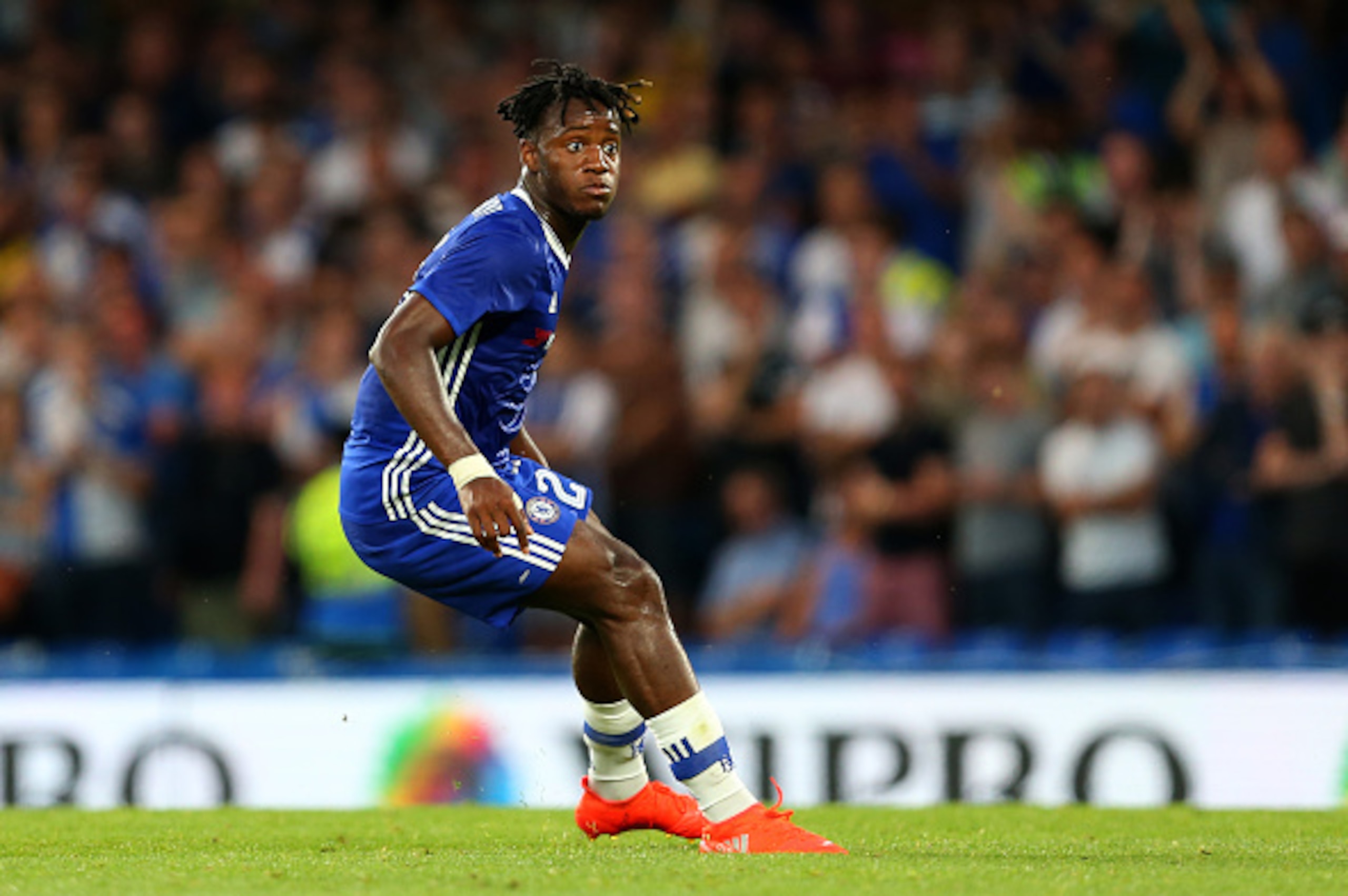 LONDON, ENGLAND - AUGUST 23: Michy Batshuayi of Chelsea during the EFL Cup match between Chelsea and Bristol Rovers at Stamford Bridge on August 23, 2016 in London, England. (Photo by Catherine Ivill - AMA/Getty Images)