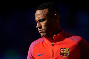 BARCELONA, SPAIN - OCTOBER 15:  Neymar JR of FC Barcelona looks on prior to the La Liga match between FC Barcelona and RC Deportivo de La Coruna at Camp Nou stadium on October 15, 2016 in Barcelona, Spain.  (Photo by Manuel Queimadelos Alonso/Getty Images