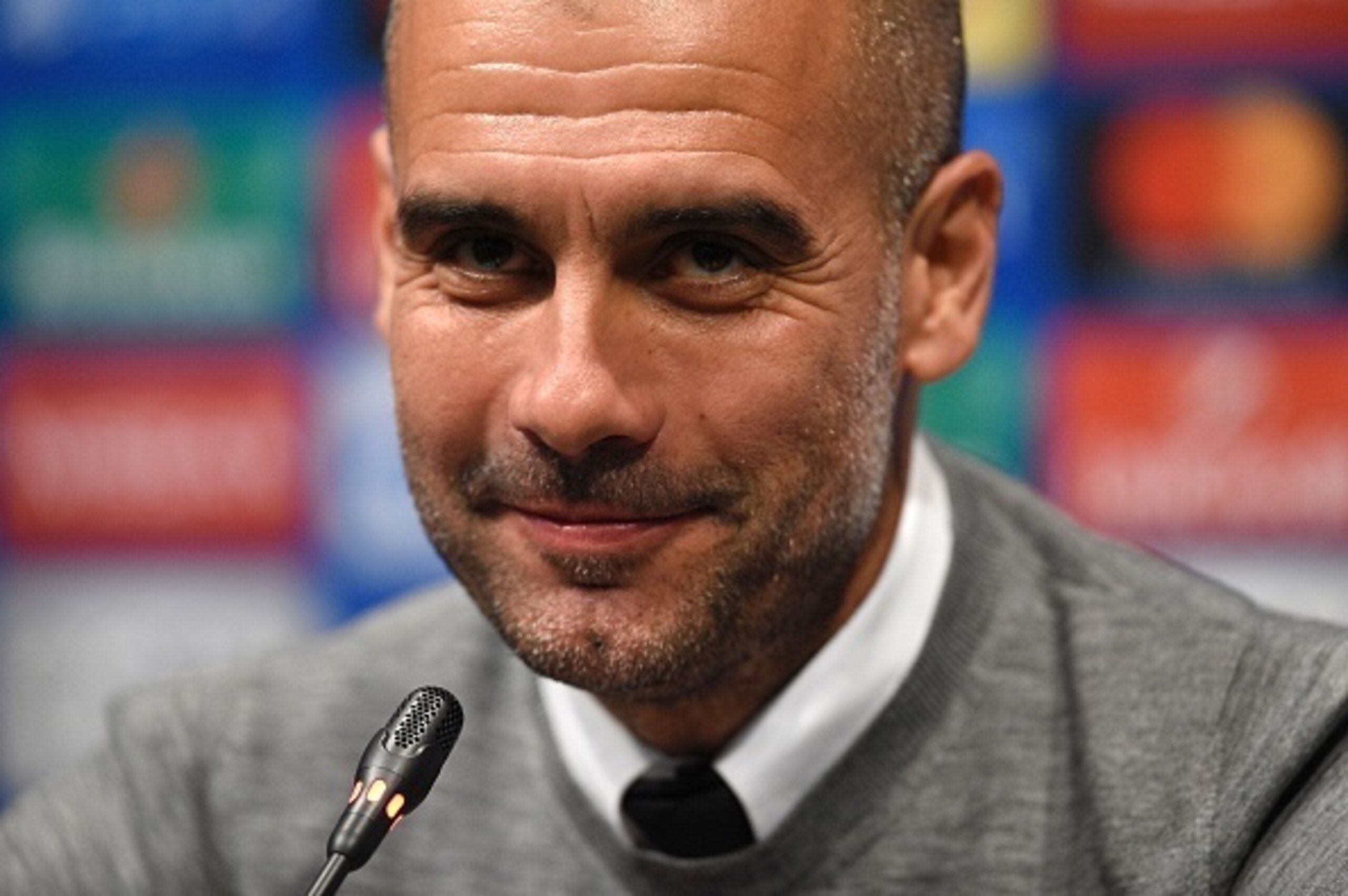 Manchester City's Spanish coach Pep Guardiola gives a press conference at Camp Nou stadium in Barcelona on October 18, 2016, on the eve of the UEFA Champions League football match between FC Barcelona and Manchester City. / AFP / LLUIS GENE        (Photo 
