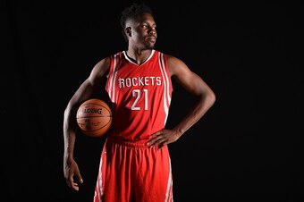 TARRYTOWN, NY - AUGUST 7:  Chinanu Onuaku #21 of the Houston Rockets poses for a portrait during the 2016 NBA rookie photo shoot on August 7, 2016 at the Madison Square Garden Training Facility in Tarrytown, New York. NOTE TO USER: User expressly acknowle