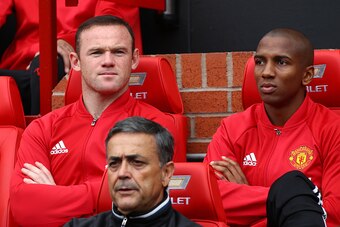 MANCHESTER, ENGLAND - SEPTEMBER 24:  Wayne Rooney of Manchester United sits on the bench during the Premier League match between Manchester United and Leicester City at Old Trafford on September 24, 2016 in Manchester, England.  (Photo by Clive Brunskill/