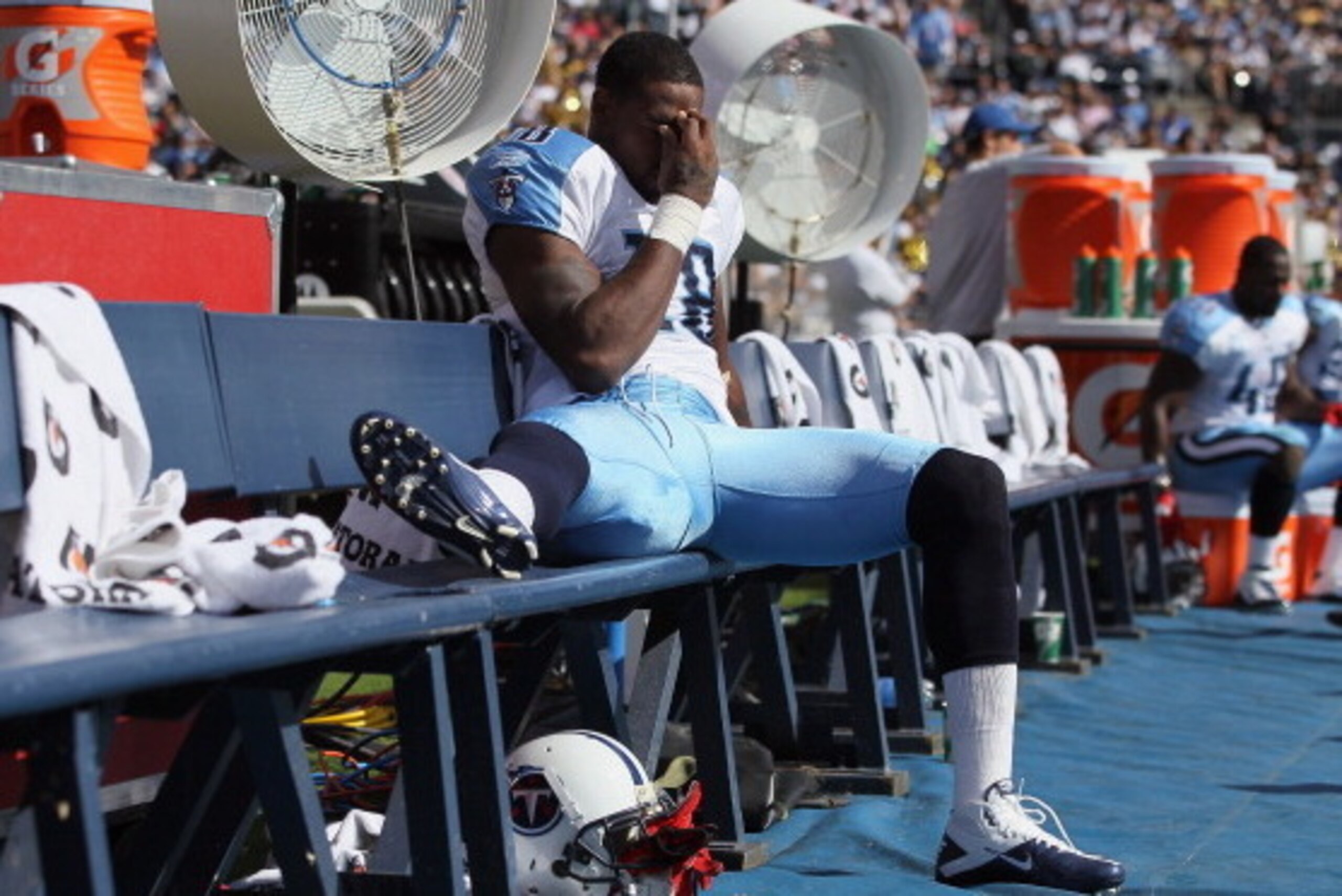 SAN DIEGO - OCTOBER 31:  Wide receiver Kenny Britt #18 of the Tennessee Titans sits on the bench after injuring his leg in the first quarter against the San Diego Chargers at Qualcomm Stadium on October 31, 2010 in San Diego, California.  (Photo by Jeff G