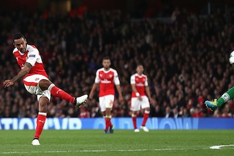 LONDON, ENGLAND - OCTOBER 19:  Theo Walcott of Arsenal scores his team's second goal of the game during the UEFA Champions League group A match between Arsenal FC and PFC Ludogorets Razgrad at the Emirates Stadium on October 19, 2016 in London, England.  