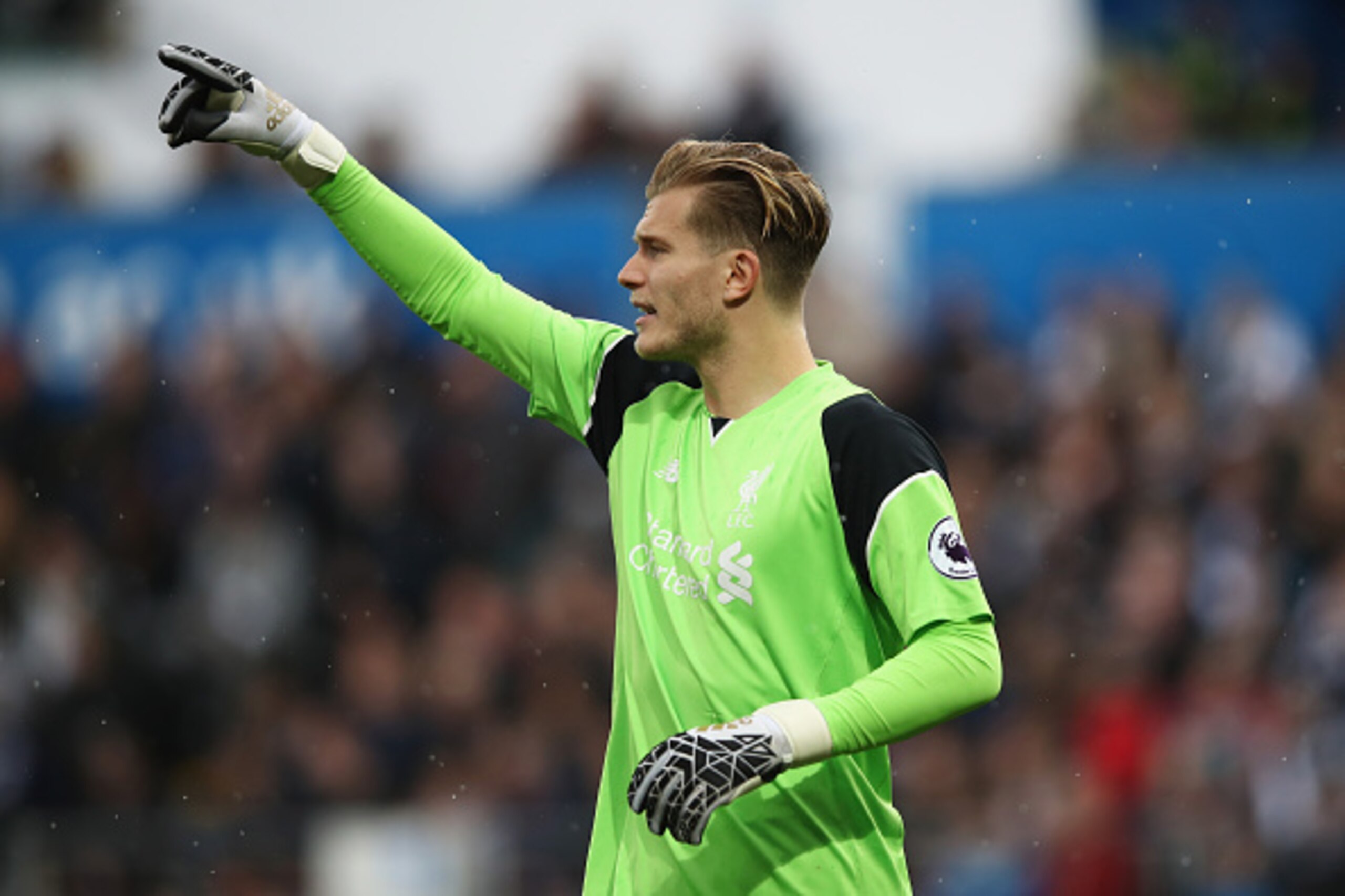 SWANSEA, WALES - OCTOBER 01: Loris Karius of Liverpool gives his defenders instructions during the Premier League match between Swansea City and Liverpool at Liberty Stadium on October 1, 2016 in Swansea, Wales. (Photo by Julian Finney/Getty Images) SWANSEA, WALES - OCTOBER 01: Loris Karius of Liverpool gives his defenders instructions during the Premier League match between Swansea City and Liverpool at Liberty Stadium on October 1, 2016 in Swansea, Wales. (Photo by Julian Finney/Getty Images)
