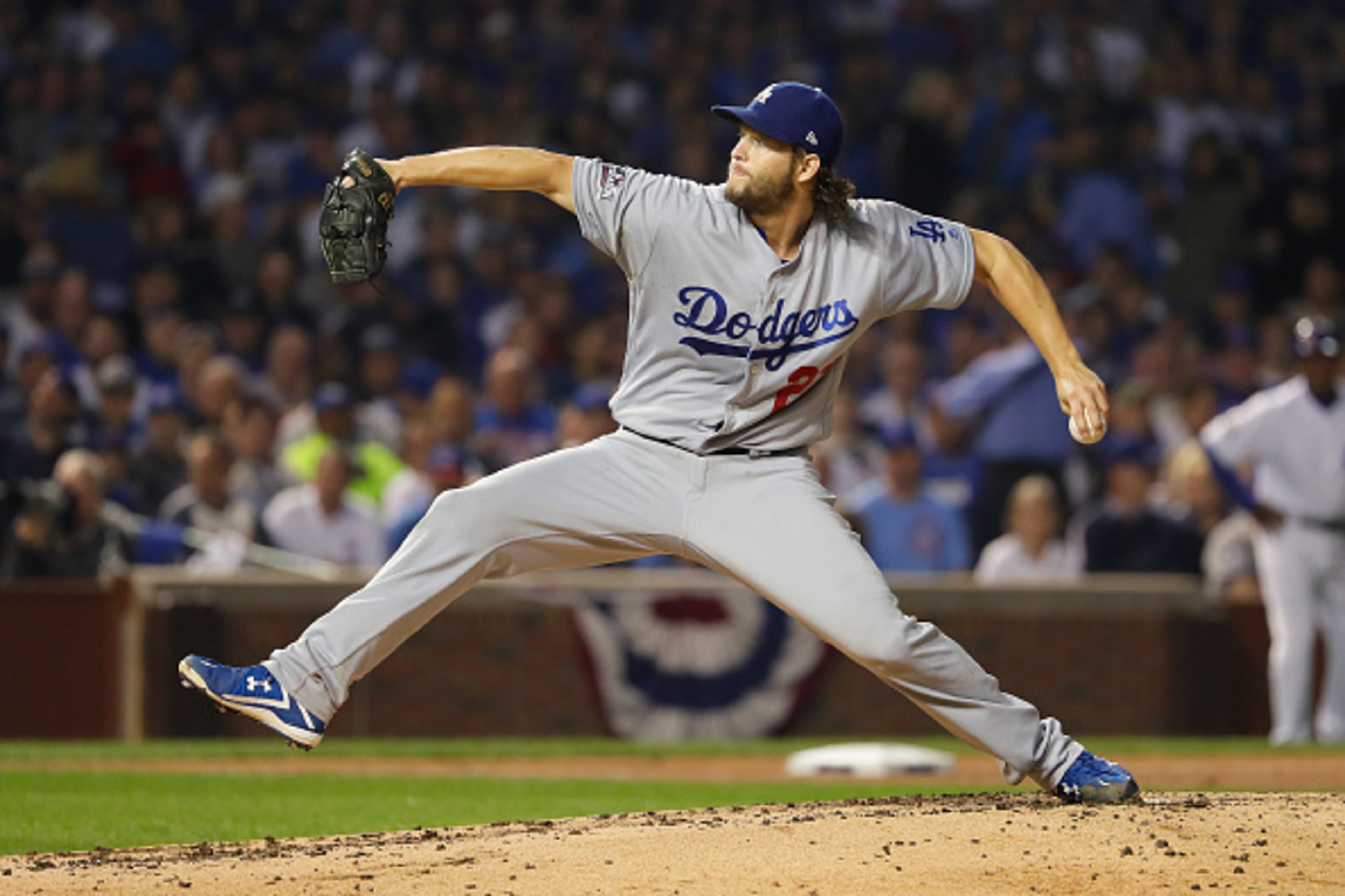 CHICAGO, IL - OCTOBER 16:  Clayton Kershaw #22 of the Los Angeles Dodgers throws a pitch in the fifth inning against the Chicago Cubs during game two of the National League Championship Series at Wrigley Field on October 16, 2016 in Chicago, Illinois.  (P