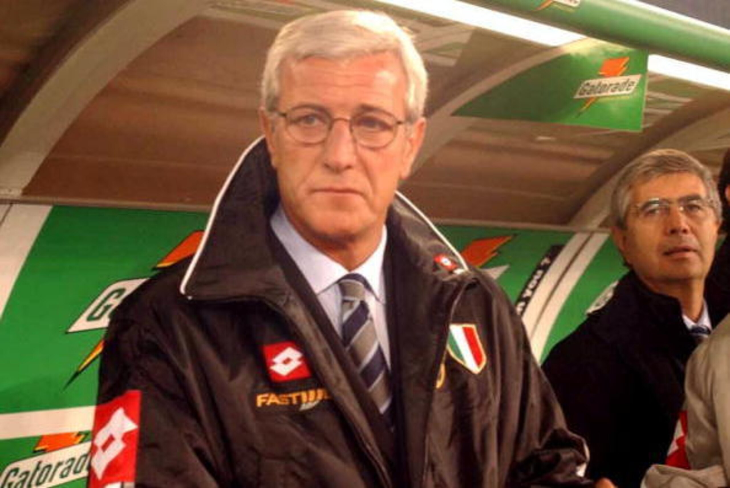 TURIN - NOVEMBER 9:  Marcello Lippi, coach of Juventus, watches the action during the Serie A match between Juventus and AC Milan, played at the Stadio Delle Alpi, Turin, Italy on November 10, 2002.  (Photo by Grazia Neri/Getty Images)