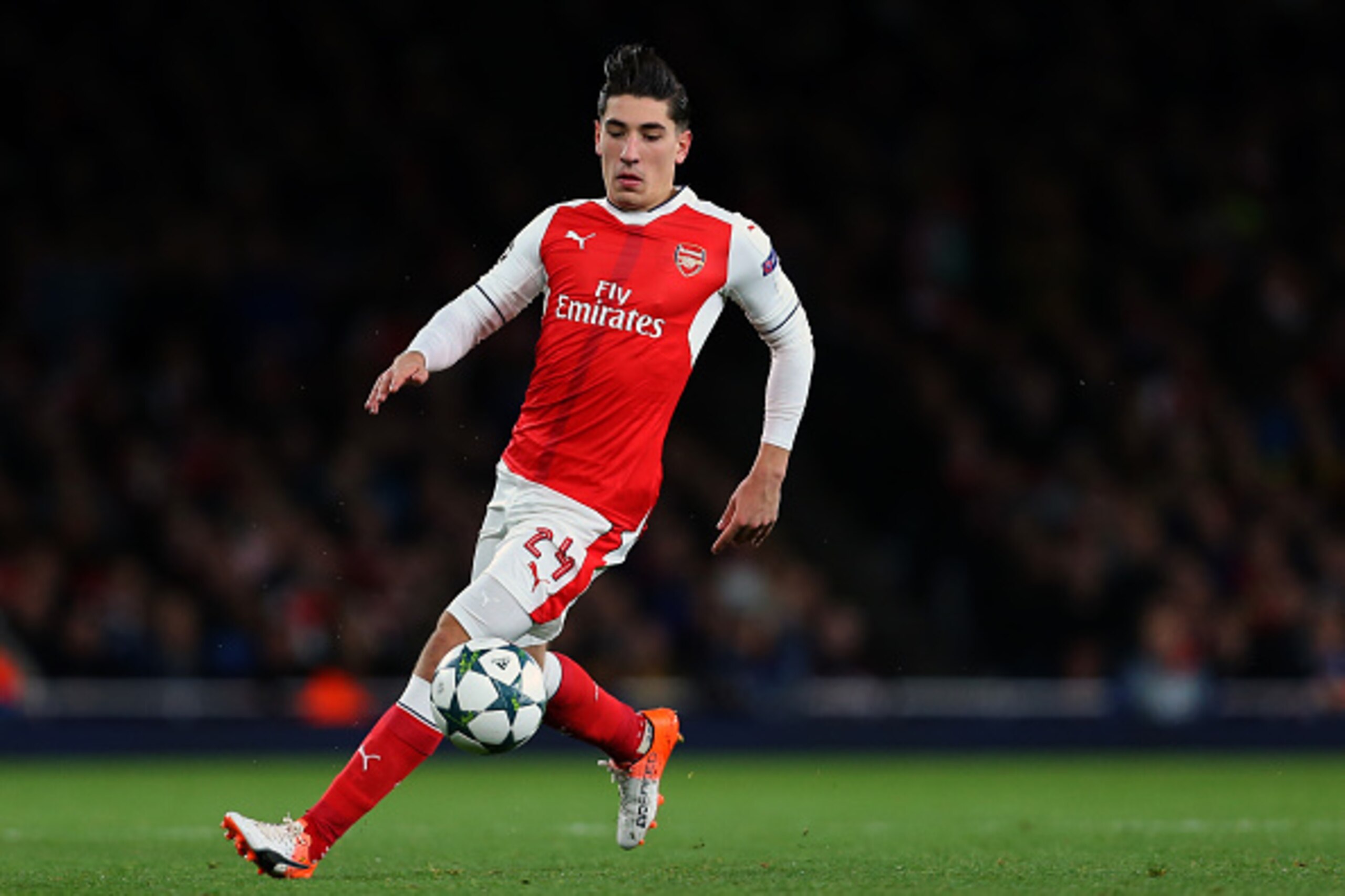 LONDON, ENGLAND - OCTOBER 19: Hector Bellerin of Arsenal during the UEFA Champions League match between Arsenal FC and PFC Ludogorets Razgrad at Emirates Stadium on October 19, 2016 in London, England. (Photo by Catherine Ivill - AMA/Getty Images)