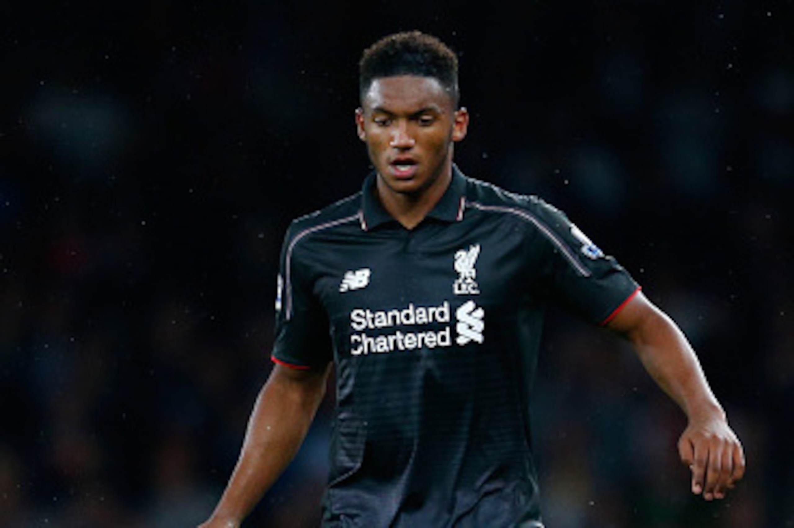 LONDON, ENGLAND - AUGUST 24:  Joe Gomez of Liverpool in action during the Barclays Premier League match between Arsenal and Liverpool at the Emirates Stadium on August 24, 2015 in London, United Kingdom.  (Photo by Julian Finney/Getty Images)