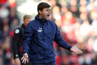 BOURNEMOUTH, ENGLAND - OCTOBER 22: Mauricio Pochettino manager of Tottenham Hotspur reacts during the Premier League match between AFC Bournemouth and Tottenham Hotspur at Vitality Stadium on October 22, 2016 in Bournemouth, England. (Photo by Catherine I