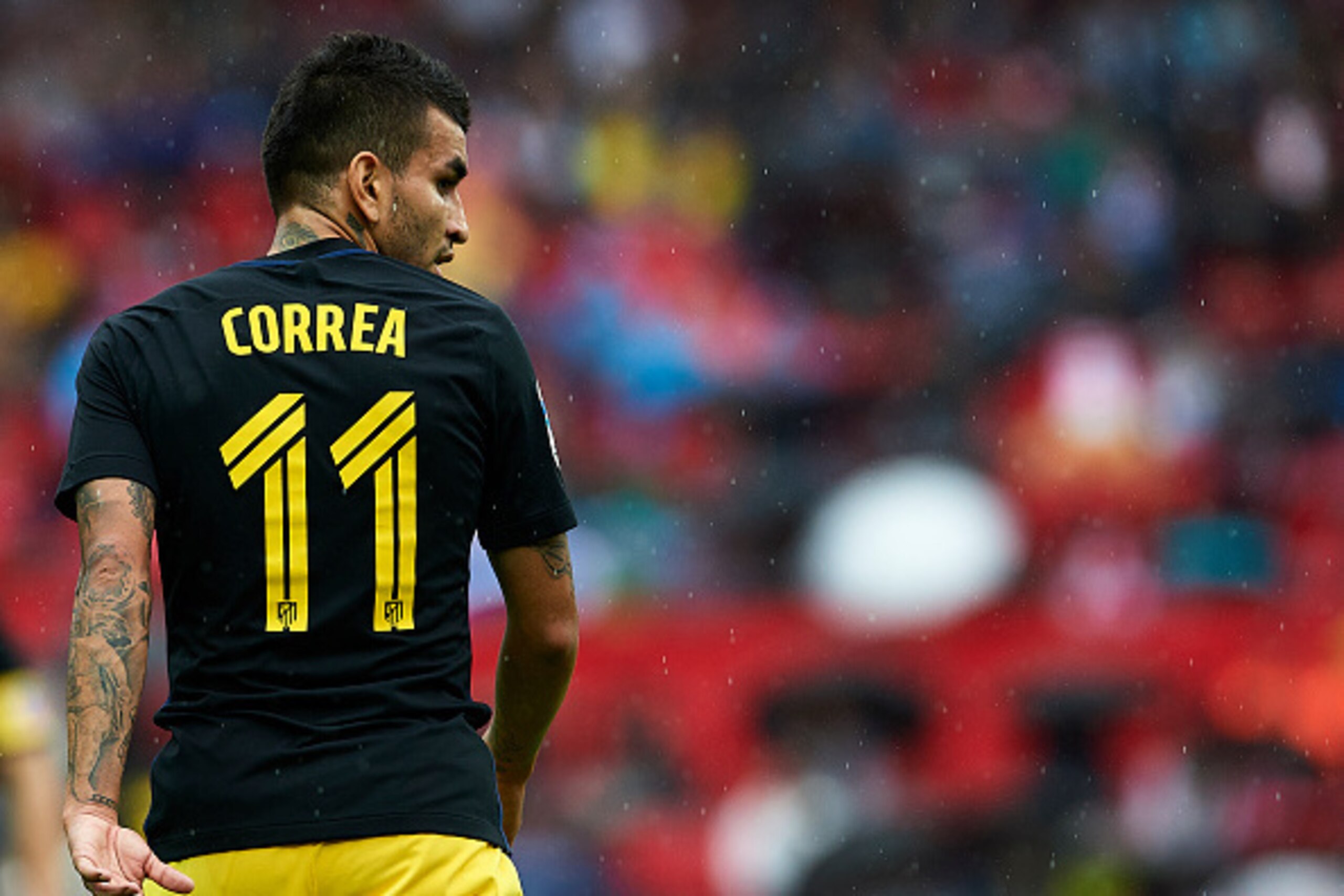 SEVILLE, SPAIN - OCTOBER 23: Angel Correa of Club Atletico de Madrid looks on during the match between Sevilla FC vs Club Atletico de Madrid  as part of La Liga at Estadio Ramon Sanchez Pizjuanon October 23, 2016 in Seville, Spain.  (Photo by Aitor Alcald