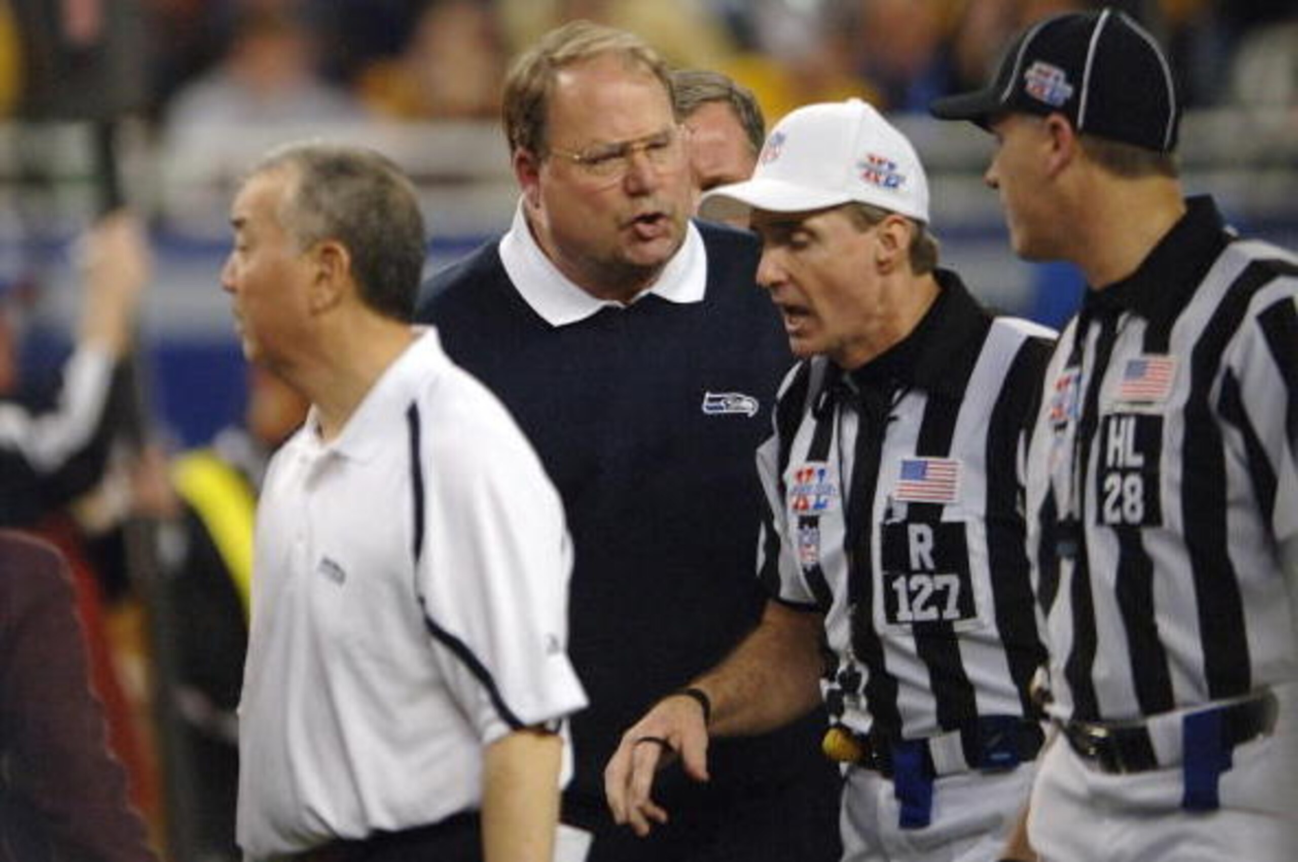Seahawks head coach Mike Holmgren argues with a ref during Super Bowl XL between the Pittsburgh Steelers and Seattle Seahawks at Ford Field in Detroit, Michigan on February 5, 2006. (Photo by Al Messerschmidt/Getty Images) Seahawks head coach Mike Holmgren argues with a ref during Super Bowl XL between the Pittsburgh Steelers and Seattle Seahawks at Ford Field in Detroit, Michigan on February 5, 2006. (Photo by Al Messerschmidt/Getty Images)