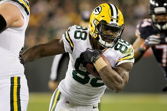GREEN BAY, WI - OCTOBER 20: Ty Montgomery #88 of the Green Bay Packers runs with the ball in the fourth quarter against the Chicago Bears at Lambeau Field on October 20, 2016 in Green Bay, Wisconsin. (Photo by Dylan Buell/Getty Images)
