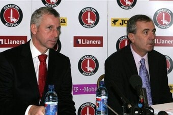 Alan Pardew was Charlton's third manager of the 2006/07 season after the sackings of Iain Dowie and Les Reed.