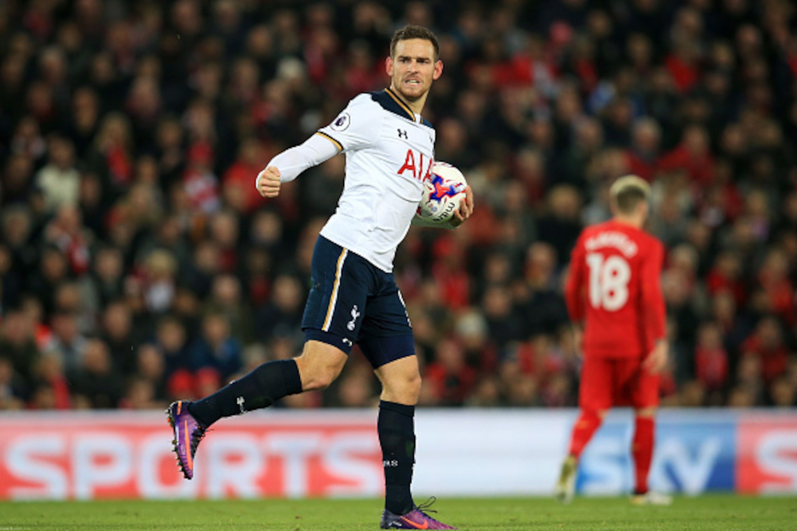 LIVERPOOL, ENGLAND - OCTOBER 25:  Vincent Janssen of Tottenham Hotspur celebrates scoring his sides first goal during the EFL Cup fourth round match between Liverpool and Tottenham Hotspur at Anfield on October 25, 2016 in Liverpool, England.  (Photo by J