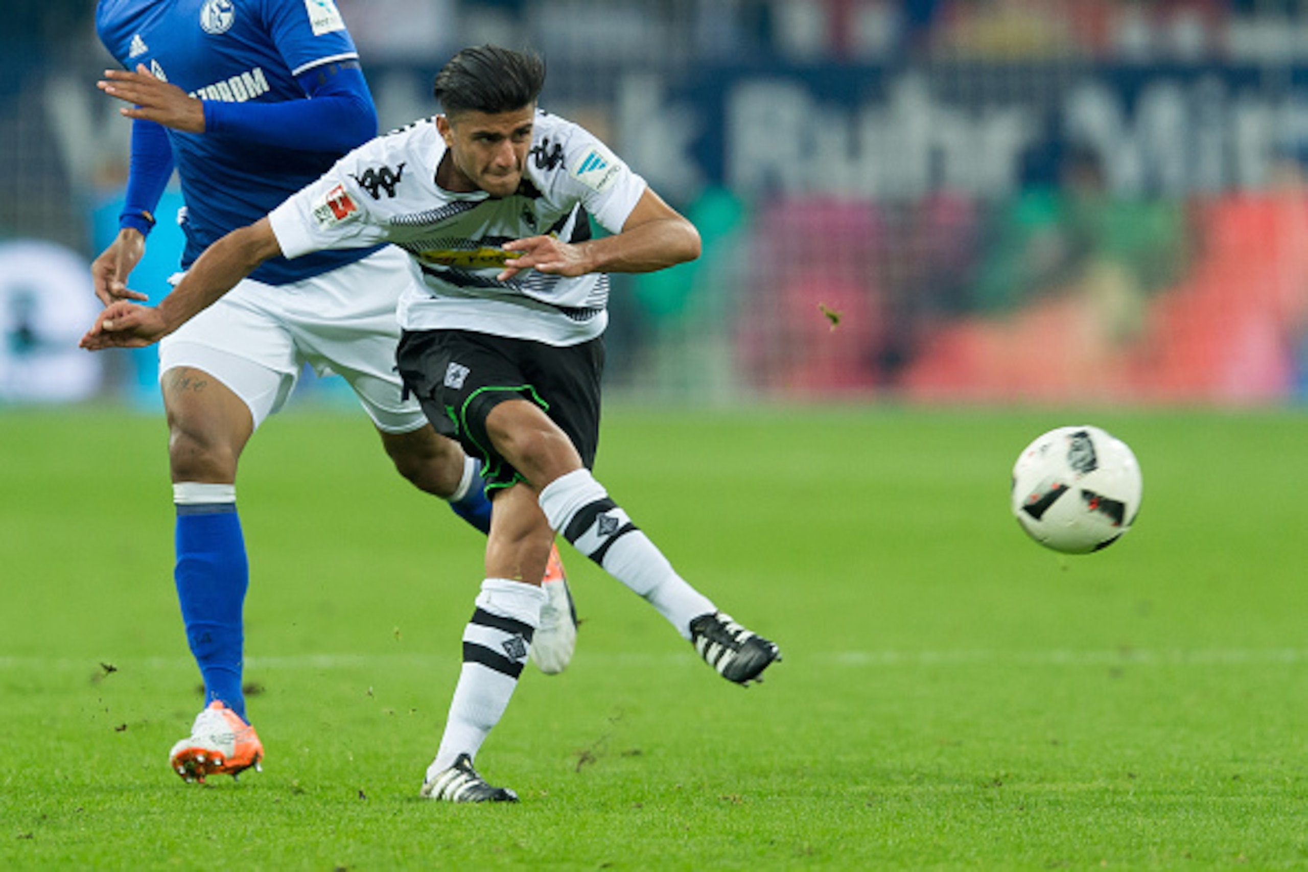 Gelsenkirchen, Germany 02.10.2016, 1.Bundesliga 6. Spieltag, FC Schalke 04 - Borussia Moenchengladbach, 4:0,  Mahmoud Dahoud (Moenchengladbach)   (Photo by TF-Images/Getty Images)