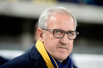 VERONA, ITALY - FEBRUARY 20:  Head coach  of Hellas Verona FC Luigi Delneri looks on during the Serie A match between Hellas Verona FC and AC Chievo Verona at Stadio Marc'Antonio Bentegodi on February 20, 2016 in Verona, Italy.  (Photo by Dino Panato/Gett
