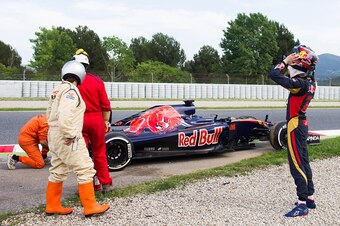 MONTMELO, SPAIN - MAY 18: Daniil Kvyat of Russia looks at the Scuderia Toro Rosso STR11 Ferrari 060/5 turbo after stopping in the track during day two of F1 in-season tests at Circuit de Catalunya on May 18, 2016 in Montmelo, Spain. (Photo by Alex Capar MONTMELO, SPAIN - MAY 18: Daniil Kvyat of Russia looks at the Scuderia Toro Rosso STR11 Ferrari 060/5 turbo after stopping in the track during day two of F1 in-season tests at Circuit de Catalunya on May 18, 2016 in Montmelo, Spain. (Photo by Alex Capar