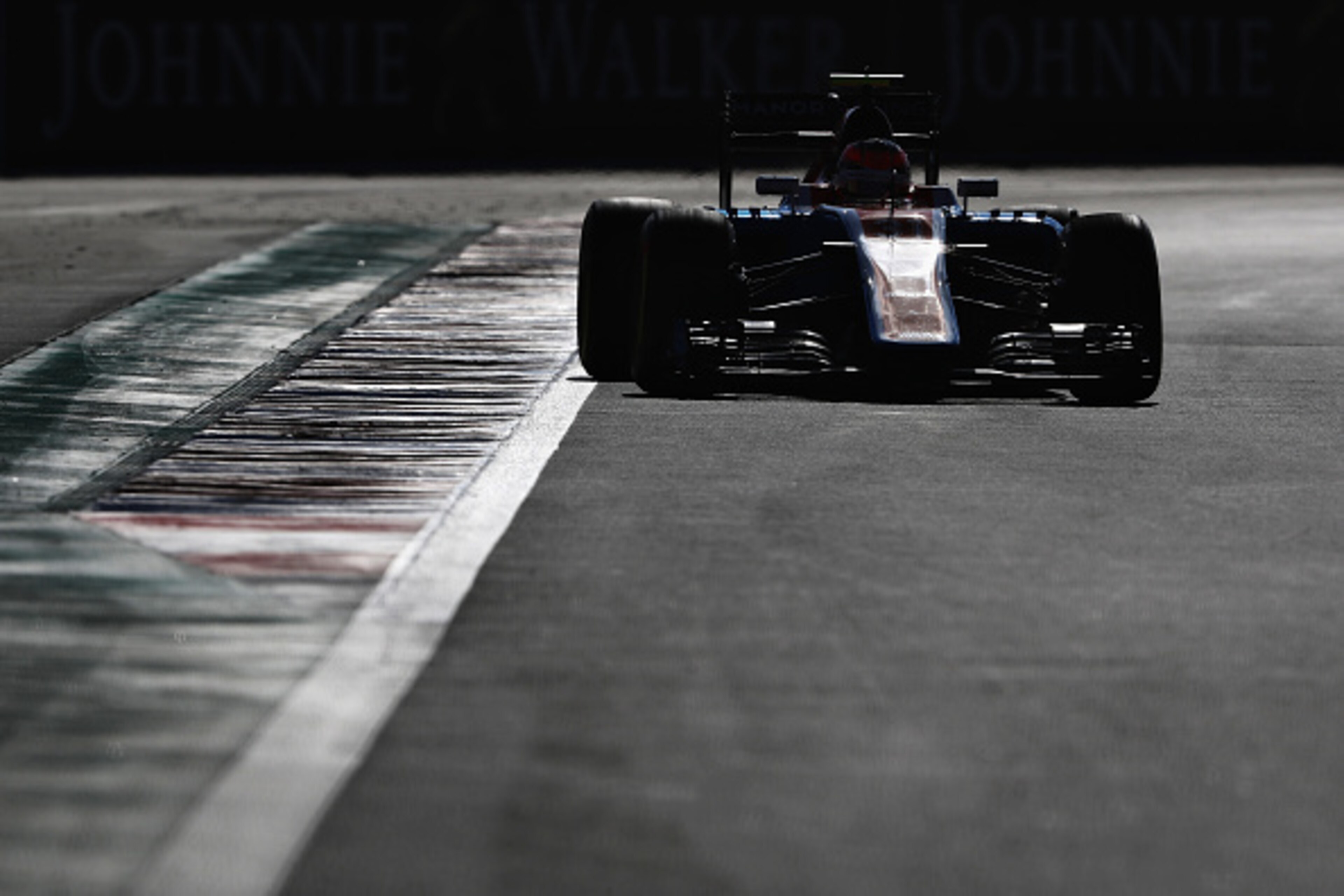 MEXICO CITY, MEXICO - OCTOBER 29:  Esteban Ocon of France driving the (31) Manor Racing MRT-Mercedes MRT05 Mercedes PU106C Hybrid turbo on track during final practice for the Formula One Grand Prix of Mexico at Autodromo Hermanos Rodriguez on October 29, 