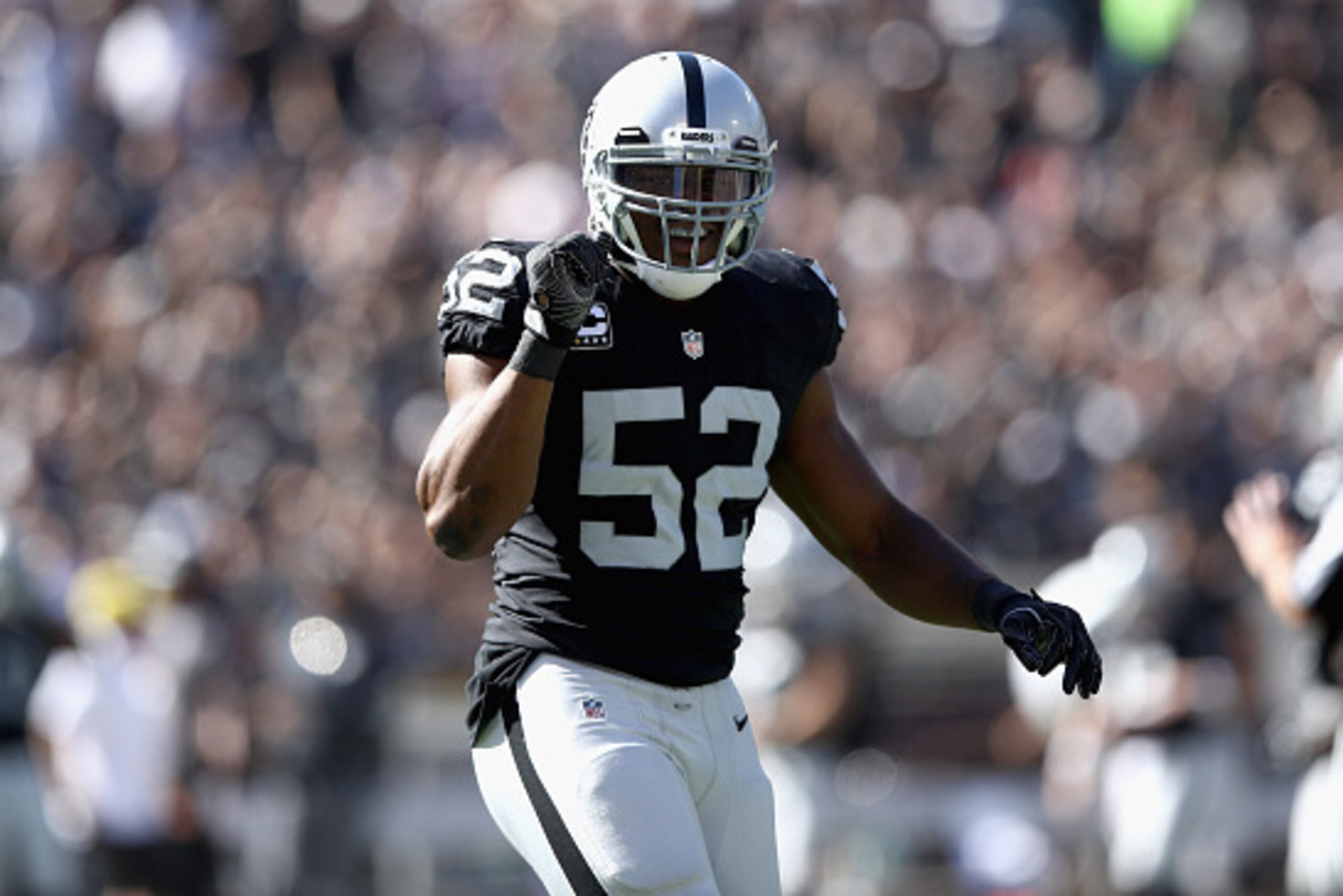 OAKLAND, CA - OCTOBER 09: Khalil Mack #52 of the Oakland Raiders reacts during their game against the San Diego Chargers at Oakland-Alameda County Coliseum on October 9, 2016 in Oakland, California. (Photo by Ezra Shaw/Getty Images) OAKLAND, CA - OCTOBER 09: Khalil Mack #52 of the Oakland Raiders reacts during their game against the San Diego Chargers at Oakland-Alameda County Coliseum on October 9, 2016 in Oakland, California. (Photo by Ezra Shaw/Getty Images)