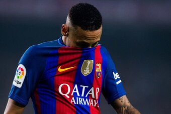 BARCELONA, SPAIN - OCTOBER 29:  Neymar Santos Jr of FC Barcelona reacts during the La Liga match between FC Barcelona and Granada CF at Camp Nou stadium on October 29, 2016 in Barcelona, Spain.  (Photo by Alex Caparros/Getty Images)